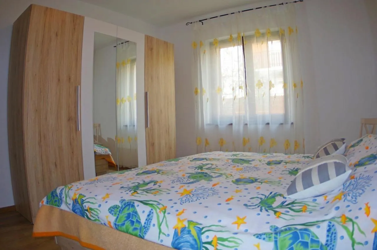 Apartments Tina & Denis Pula Croatia